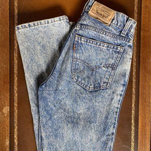 Levi Acid Wash Jeans - High Waisted 23/24